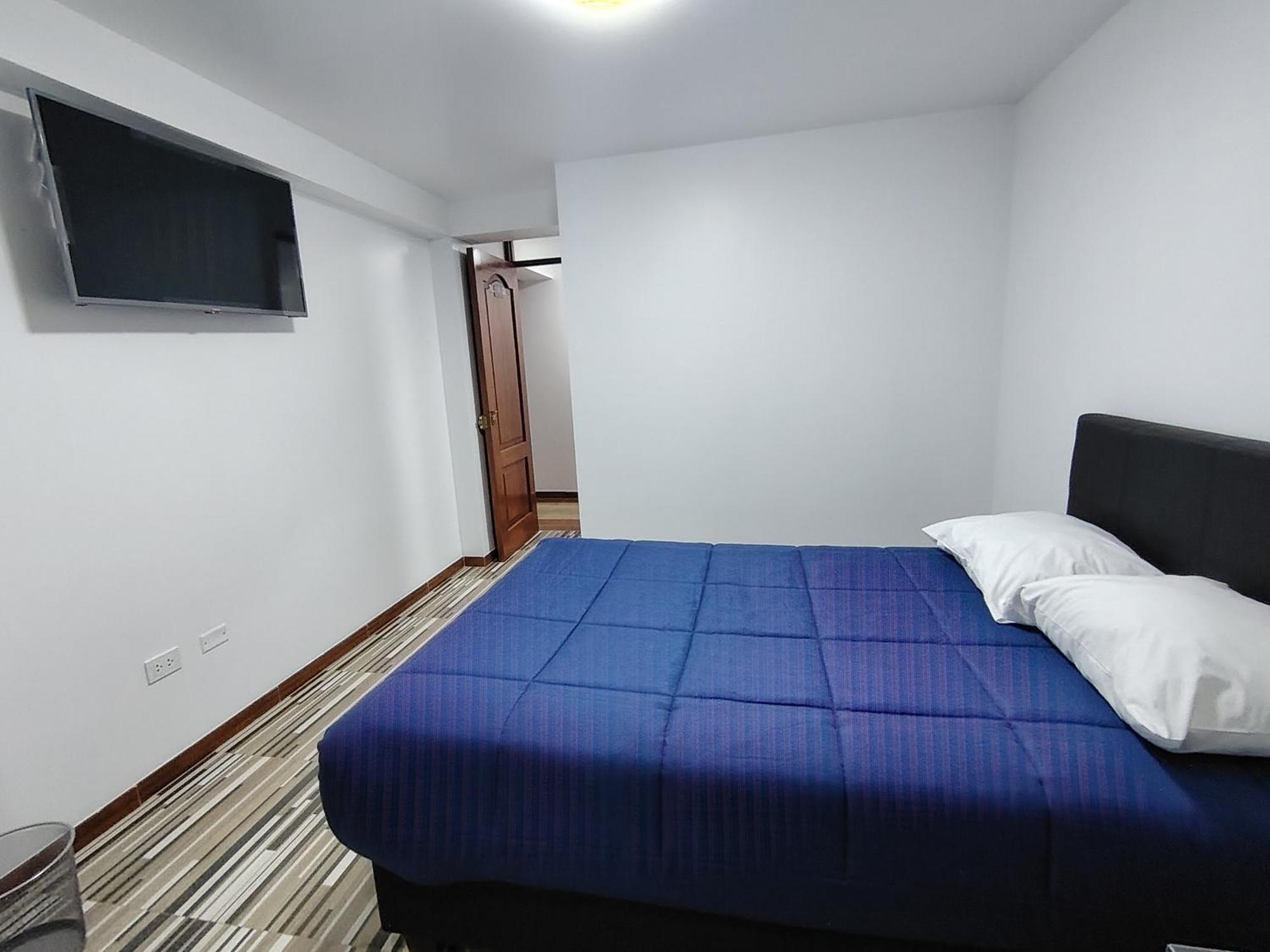 Hostal Tayta Pensión *